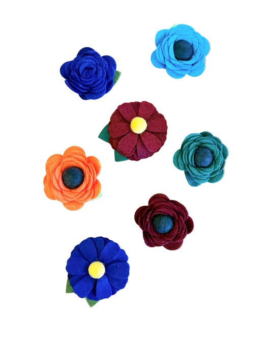 Mimi Green Dog Corsage